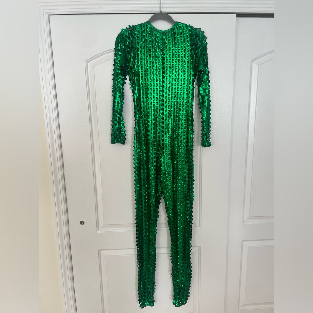 Green laser cut jumpsuit - Picture 2 of 3